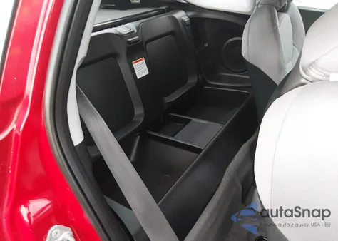 2011 Honda Cr-Z Ex z USA, uszkodzony, nr VIN JHMZF1D61BS006311